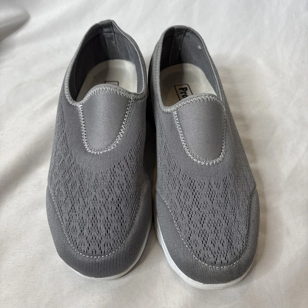 Propet Travelactiv Silver Gray Slip On Walking Sneaker Size‎ 7.5 W5104 Comfort